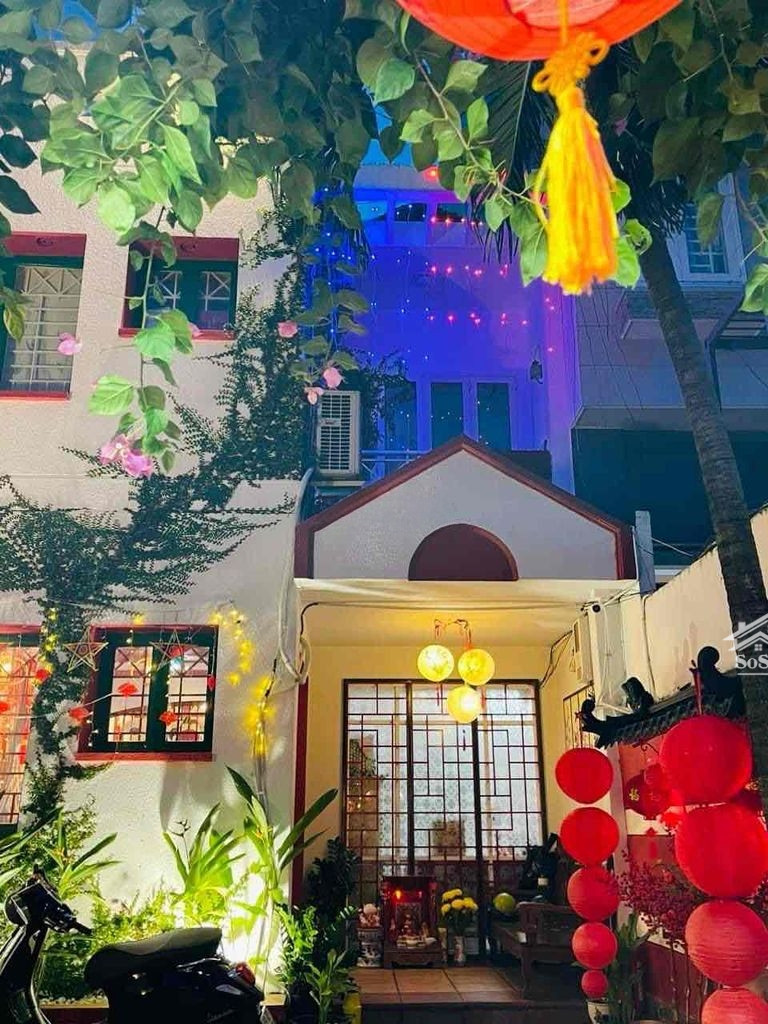 Cho thuê Nhà Biệt Thự Trần Kế Xương, P.07, Quận Phú Nhuận. 